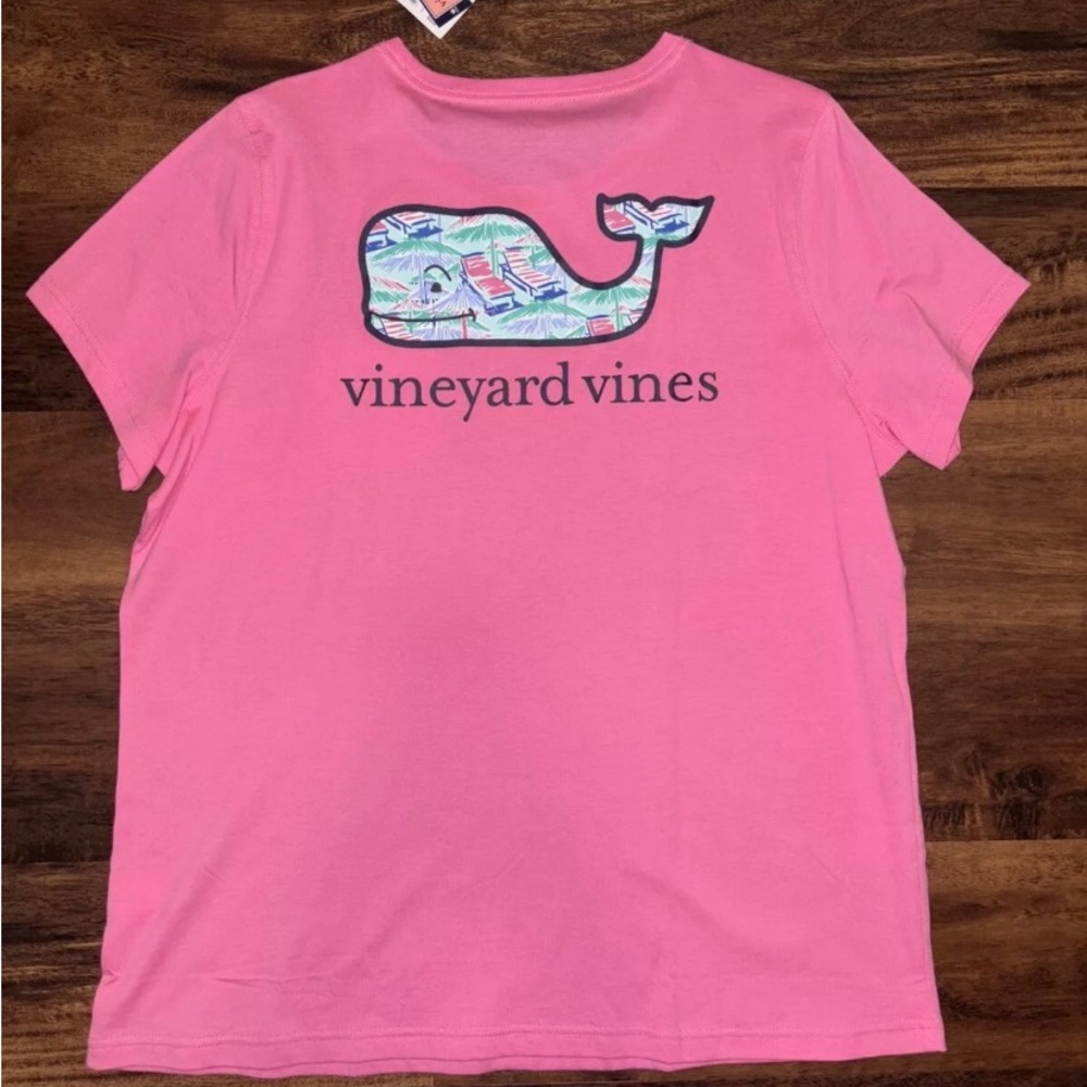 NWT Vineyard Vines women’s xl t-shirt